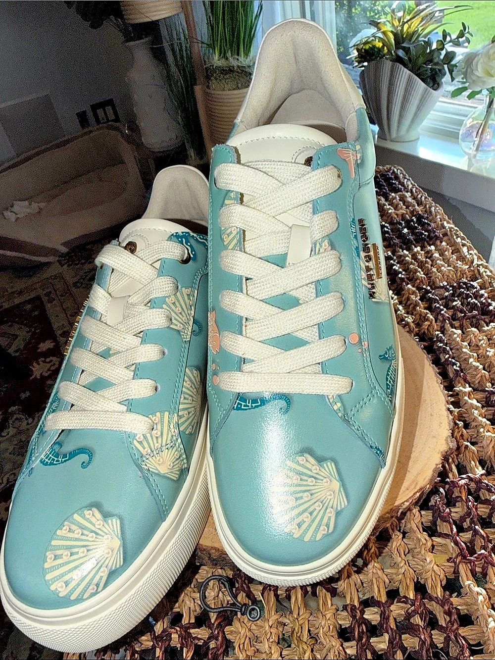 Kurt Geiger London Laney Ornate Sea Shell Platform Sneaker Laney Sea Shell